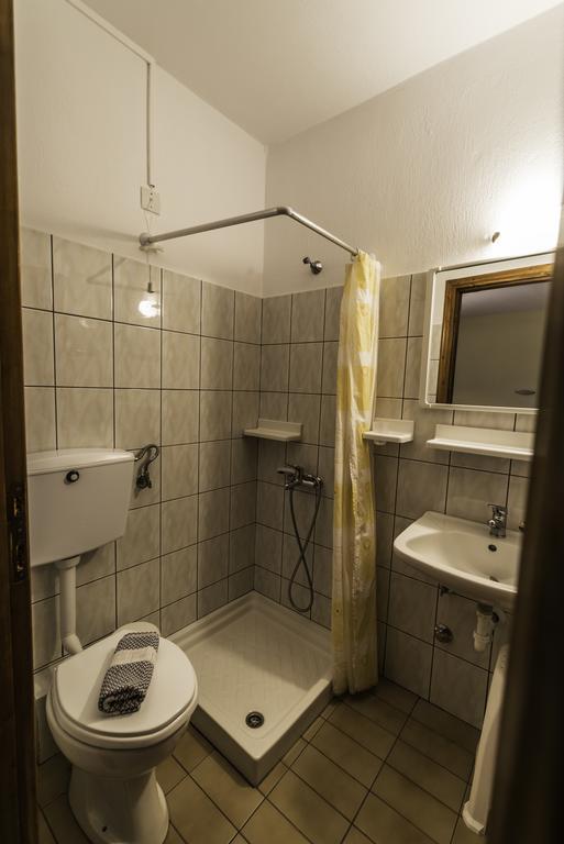 Dryades Apartments & Studios 斯卡拉伯塔麦斯 外观 照片
